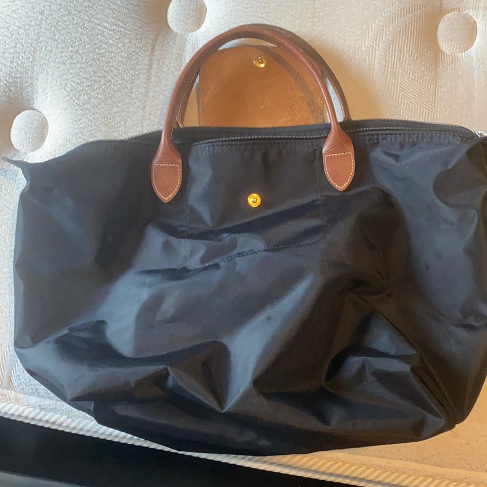 Black medium longchamp nylon purse